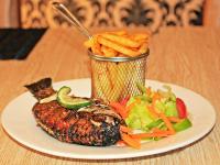 Еда / где поесть недалеко от лоджа