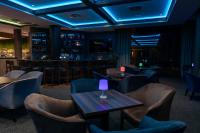 Posezení v ubytování VILNIUS PARK PLAZA HOTEL, Restaurant & Terrace, Panorama Bar, Conference & Banquet Center