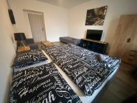Postel nebo postele na pokoji v ubytování Černá Růže - Apartmán 4