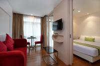 TV a/nebo společenská místnost v ubytování iCheck inn Residences Patong