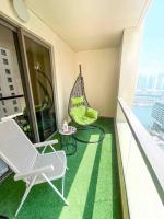 Balkón nebo terasa v ubytování Bahar JBR Apartment by HAPPY SEASON