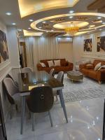 Posezení v ubytování super lux furnished apartment in Al Muhandeseen with a view on the Nile