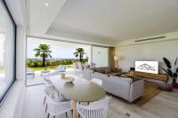 Posezení v ubytování AL-1204 Ground Floor Apartment in Alcazaba Lagoon