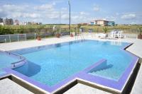 Bazén v ubytování Afrodita Apartments 2 nebo v jeho okolí