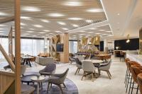 Courtyard by Marriott London City Airportにあるシーティングエリア