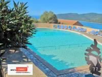 Basen w obiekcie LES APPARTS DU VALINCO - VILLA 77 - CORSE 2A -ANCV lub w pobliżu