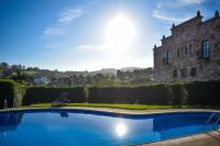 Bazén v ubytování Hotel Spa San Marcos nebo v jeho okolí