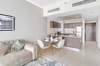 Kuchyň nebo kuchyňský kout v ubytování StoneTree - Modern 1 BR Apartment in Dubai Marina