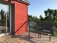 Balkon lub taras w obiekcie Maison calme à Chartres avec terrasse et jardin, adaptée PMR - FR-1-581-97
