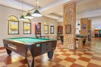 Biliardový stôl v ubytovaní Apartamentos Best Alcazar