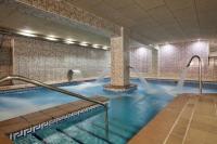 Bazén v ubytovaní Apartamentos Best Alcazar alebo v jeho blízkosti