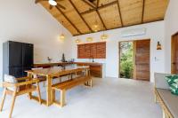 Kuchyň nebo kuchyňský kout v ubytování 2br Modern Balinese pool & sea view villa #5