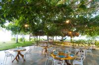 Κήπος έξω από το Hotel Rosario de Mar by Tequendama