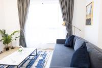 Posezení v ubytování Bahar JBR Apartment by HAPPY SEASON