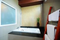 Ein Badezimmer in der Unterkunft Maleedee Bay Resort