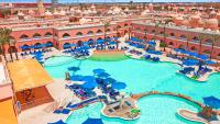 Bazén v ubytování Pickalbatros Alf Leila Wa Leila Resort - Neverland Hurghada nebo v jeho okolí