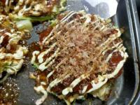 ゲストハウスの敷地内または近くでの食事または食べ物