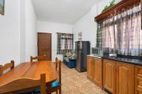 Kuchyň nebo kuchyňský kout v ubytování Casa Rural Paula Maretas Beach