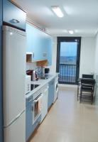 Kuchyň nebo kuchyňský kout v ubytování Apartamento Golf Rioja Alta