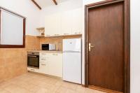 Kuchnia lub aneks kuchenny w obiekcie Apartments MARIJA