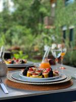 Φαγητό σε αυτό το θέρετρο ή κάπου εκεί κοντά