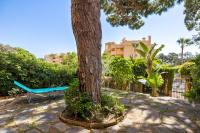 Zahrada ubytování Seaview with private garden 5 minutes walk to the beach and amenities