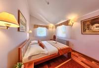 Postel nebo postele na pokoji v ubytování Hotel Trogir
