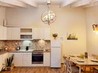 Kuchyňa alebo kuchynka v ubytovaní Alegria apartments