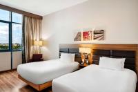 Posteľ alebo postele v izbe v ubytovaní Hilton Garden Inn Sevilla