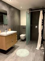 Koupelna v ubytování Apartmán Žalý