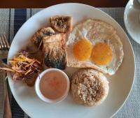 Đồ ăn tại/gần resort