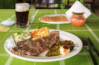 Φαγητό σε αυτό το ξενοδοχείο ή κάπου εκεί κοντά