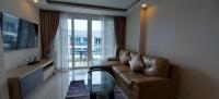 TV a/nebo společenská místnost v ubytování Grand Avenue Pattaya - Luxury Suite - 2 bedroom 2 baths - Pool-view