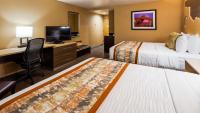 Ein Bett oder Betten in einem Zimmer der Unterkunft Best Western Plus Canyonlands Inn