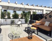 Balkón nebo terasa v ubytování Superbe appartement avec solarium et piscine communautaire