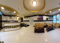 Vstupní hala nebo recepce v ubytování Al Khaleej Plaza Furnished Apartments LLC