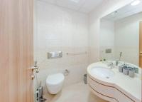 Koupelna v ubytování StoneTree - Spacious 1BR - Best Location for Tourist