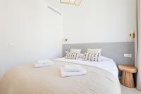 Posteľ alebo postele v izbe v ubytovaní Holiday House next to the beach in Las Dunas, Bahía de Marbella