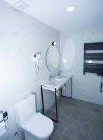 SG ROOMSにあるバスルーム