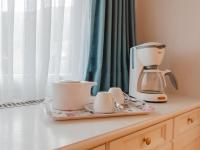 Zestaw do parzenia kawy i herbaty w obiekcie Apartment Schubert-Franz Top 12 by Interhome