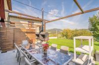 Vonkajšia záhrada v ubytovaní Acogedora casa rural con jardín y barbacoa próxima a Pamplona