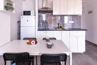 Kuchyňa alebo kuchynka v ubytovaní Holiday apts Provima Mallorca