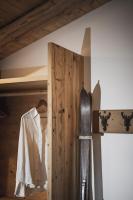 Půdorys ubytování Chalet BERGSUCHT in Ruhpolding Bayern, Traumlage am sonnigen Südhang, kostenlose Parkplätze, schnelles WLAN, ruhige Sackgasse, NETFLIX inklusive