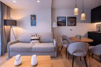 Posezení v ubytování VILLAR Suites by Cadiz4Rentals