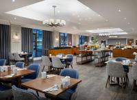 Delta Hotels by Marriott Liverpool City Centreにあるレストランまたは飲食店
