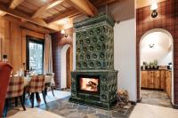 Posedenie v ubytovaní Villa Swiss na wyłączność - jacuzzi, sauna, bilard