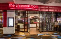 Un restaurante con un cartel rojo que dice "Chicago Room" en Palace Station Hotel & Casino, en Las Vegas