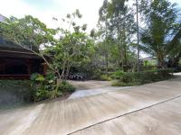 Zahrada ubytování Siam Lanta Resort - SHA Extra Plus