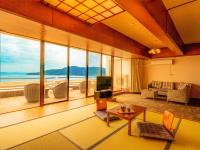 旅館の近くで見られる自然の景観