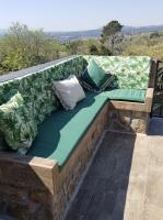 A seating area at Casa Apartamento Rural U Penafrol